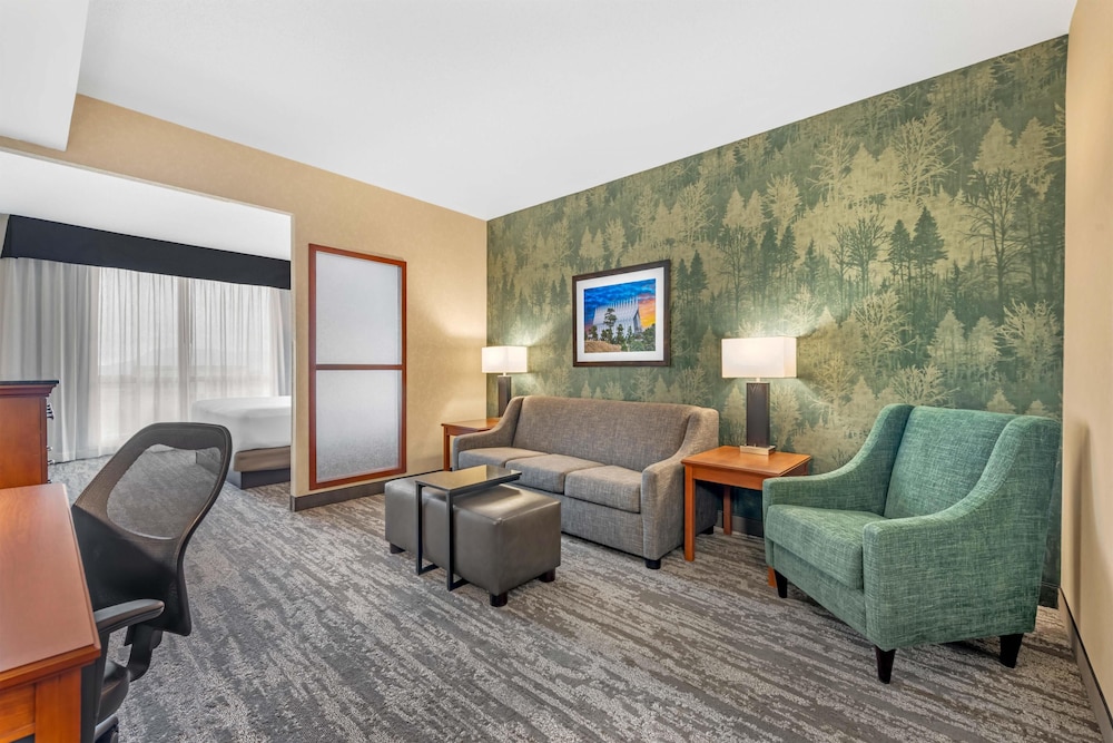 Drury Inn & Suites Colorado Springs 29/50