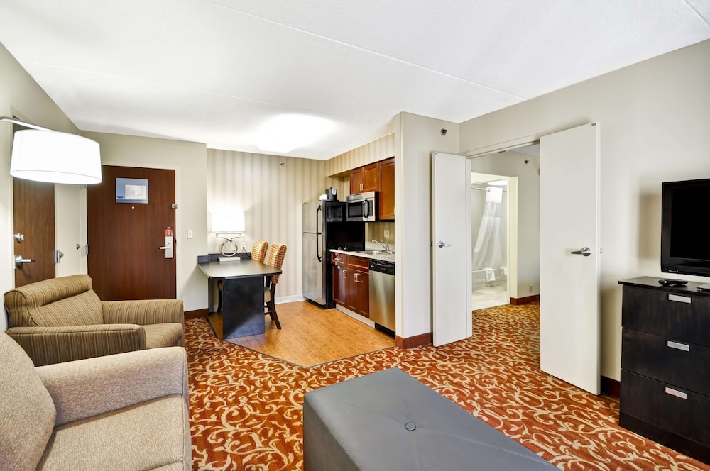 Hampton Inn & Suites Memphis East Germantown Area 30/53