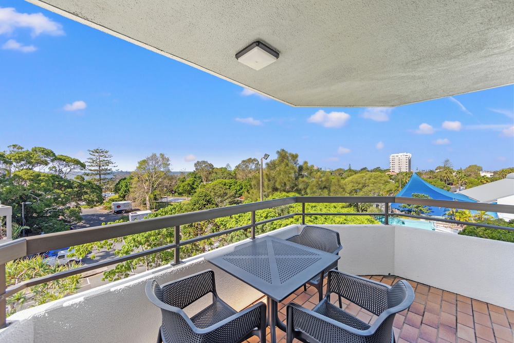 Newport Mooloolaba 65/76