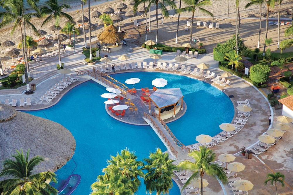 Sunscape Puerto Vallarta Resort Spa 45/50