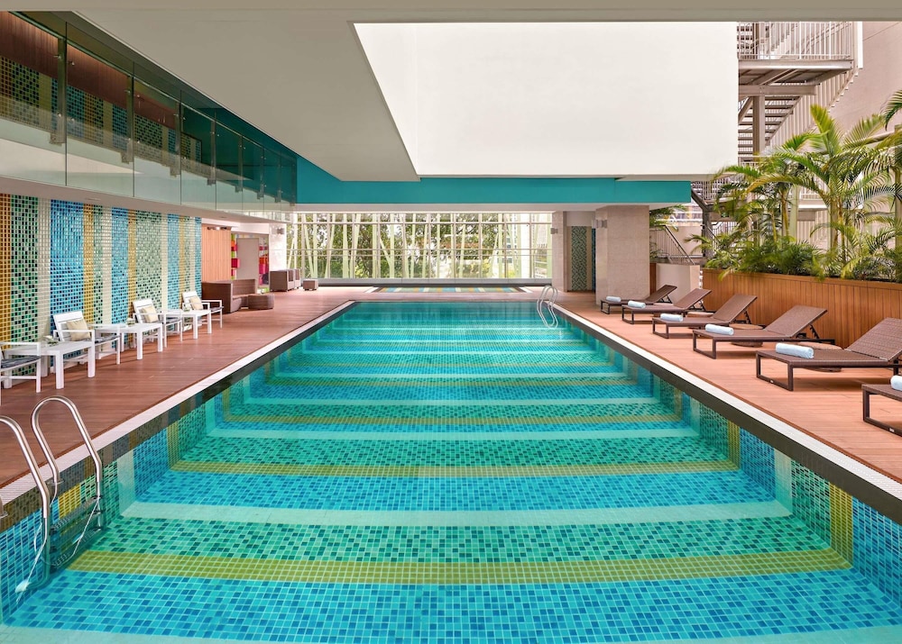 Novotel Saigon Centre 64/67