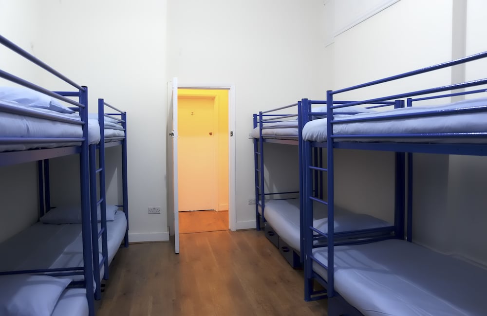 Saint James Backpackers 21/50
