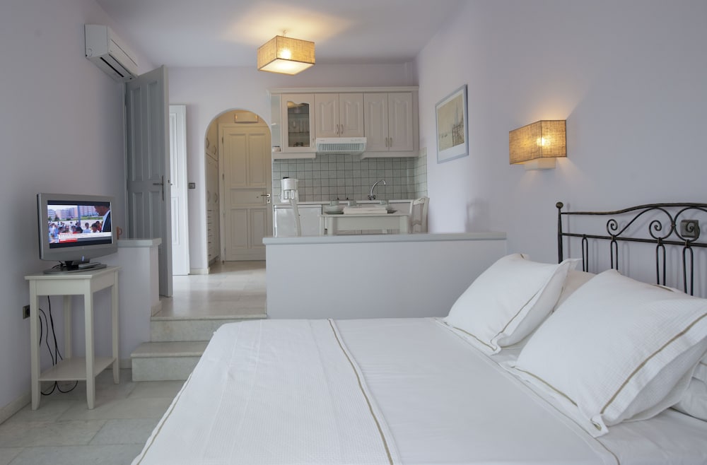 Ammos Naxos 7/50