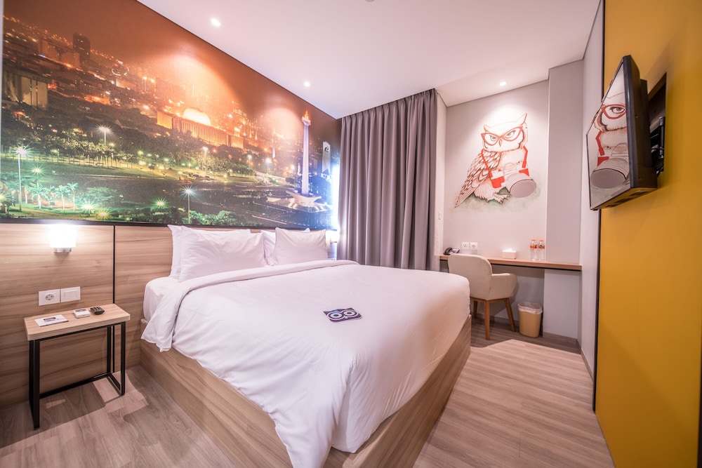 All Nite and Day Residence Kebon Jeruk 12/24
