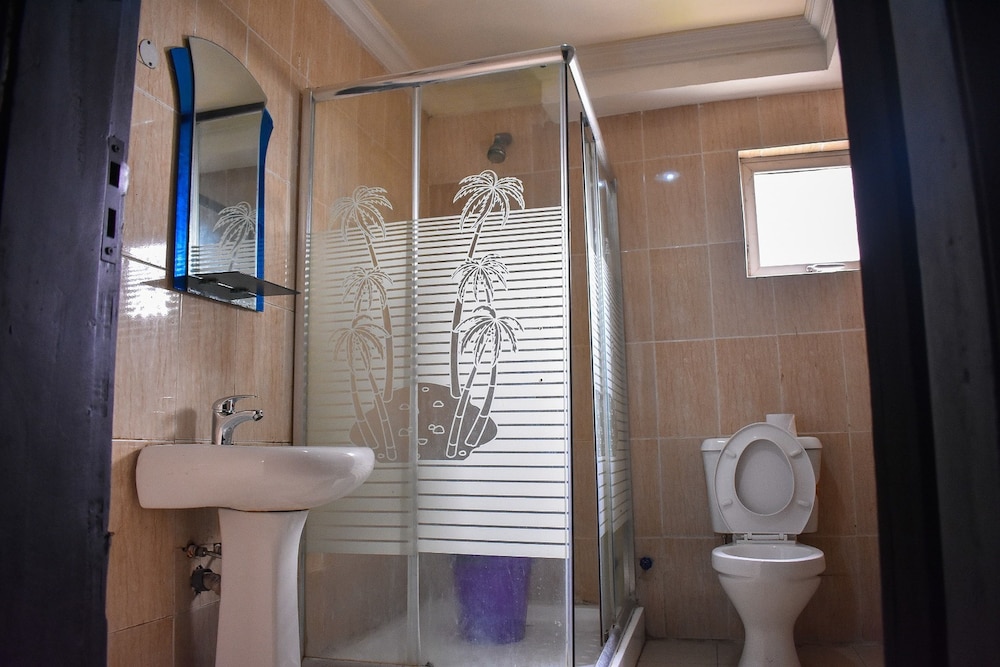 Beni Apartment And Suites 49/50
