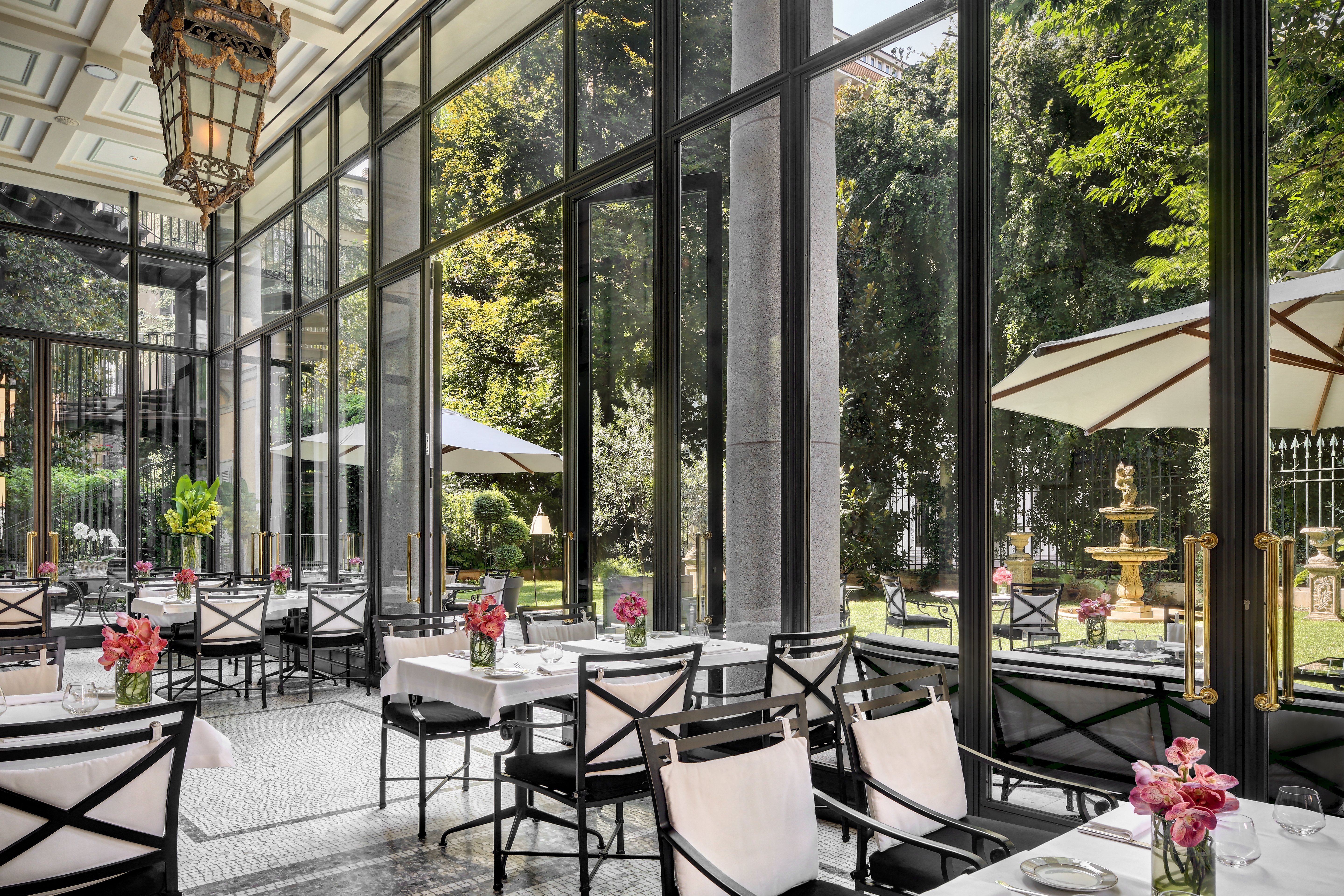 Palazzo Parigi Hotel & Grand Spa 49/59