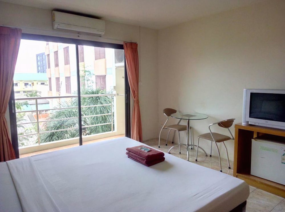 Pearl Place Hotel 22/48