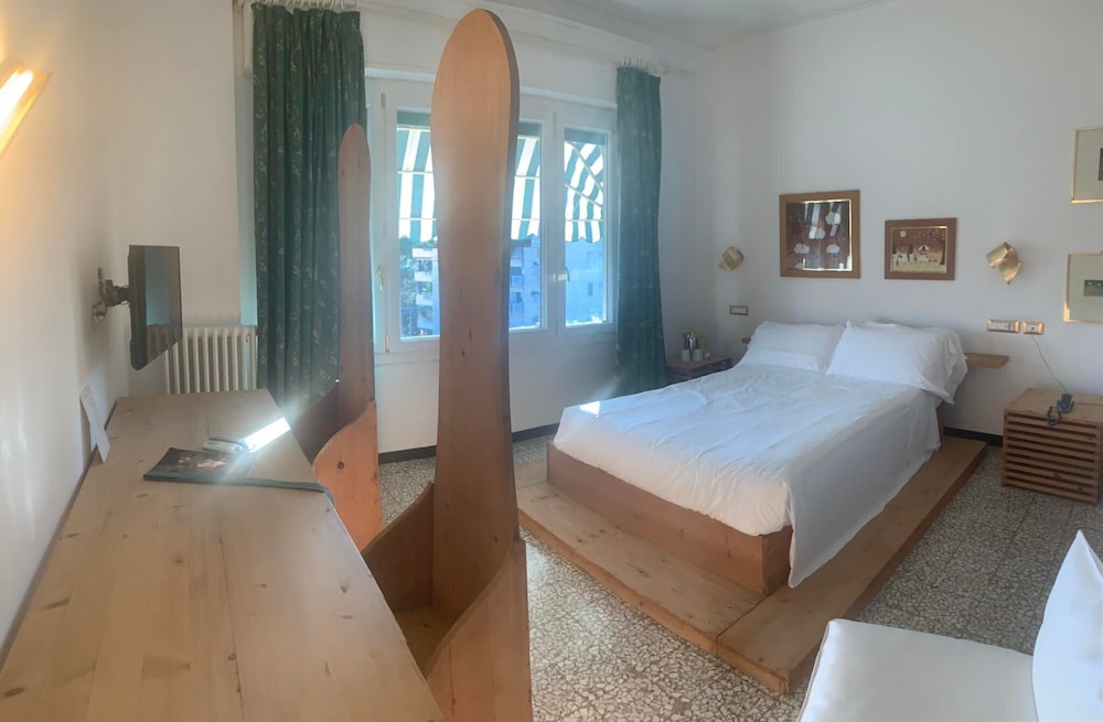 Hotel Eveline Portosole 8/60