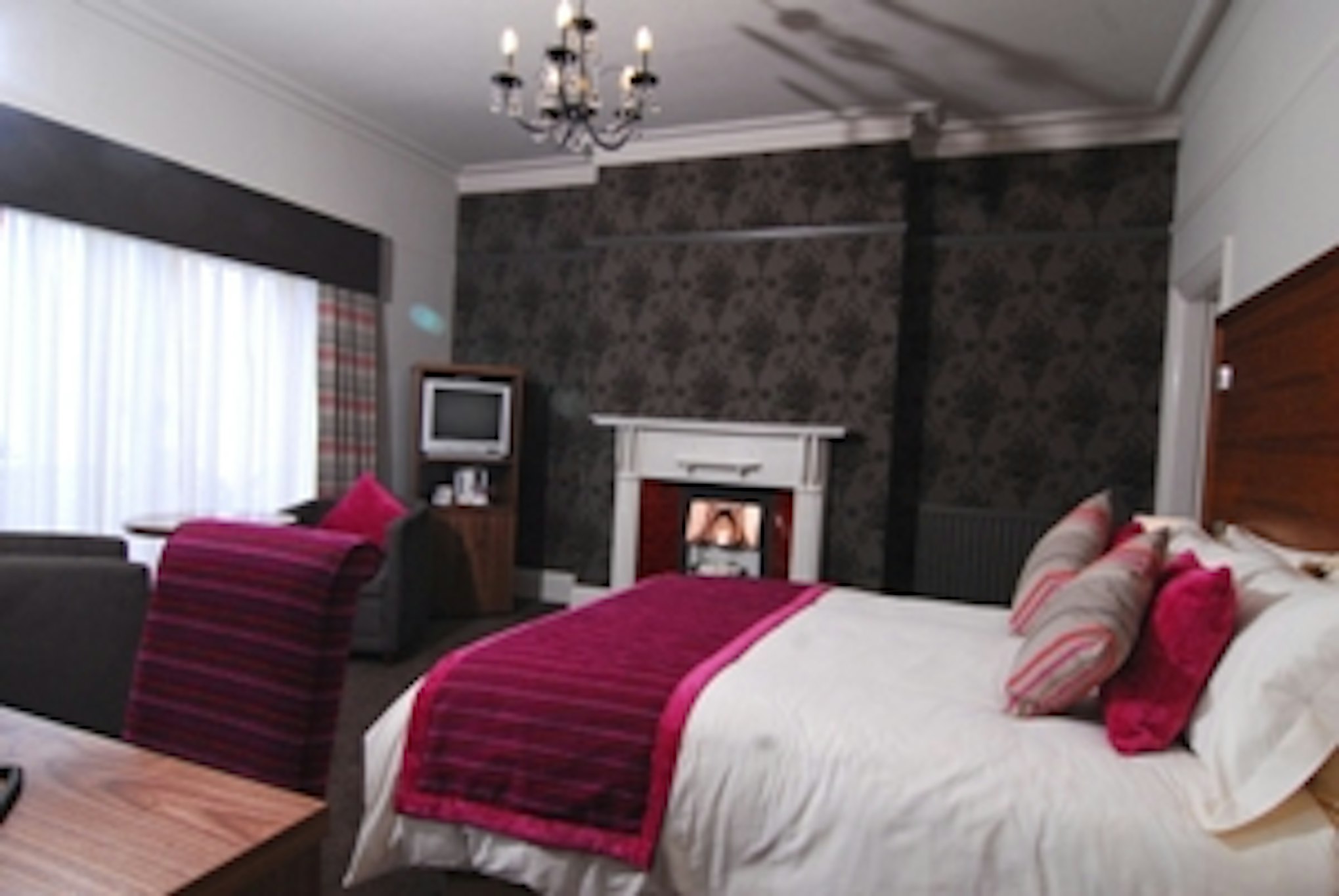 Dalmeny Resort Hotel 4/38