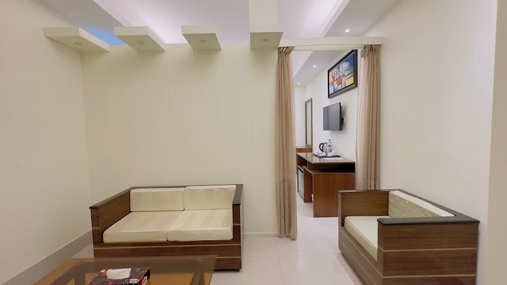 Hotel The Grand Hyatt Dhaka 3/42