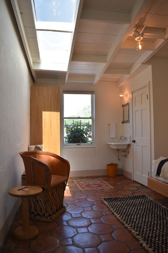 El Paradero Bed & Breakfast Inn 62/79