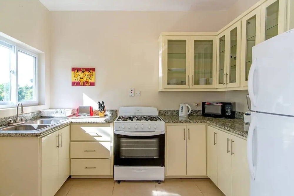 Nianna Coral Bay Splendid Townhouse 10/50