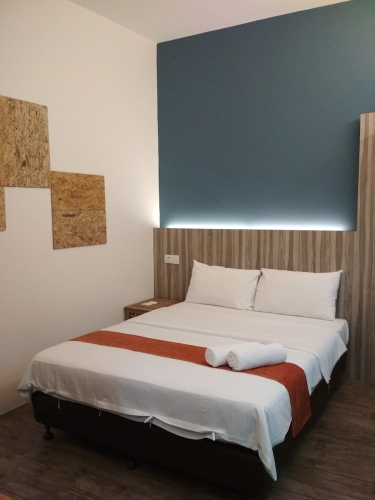 The Verve Hotel 9/44