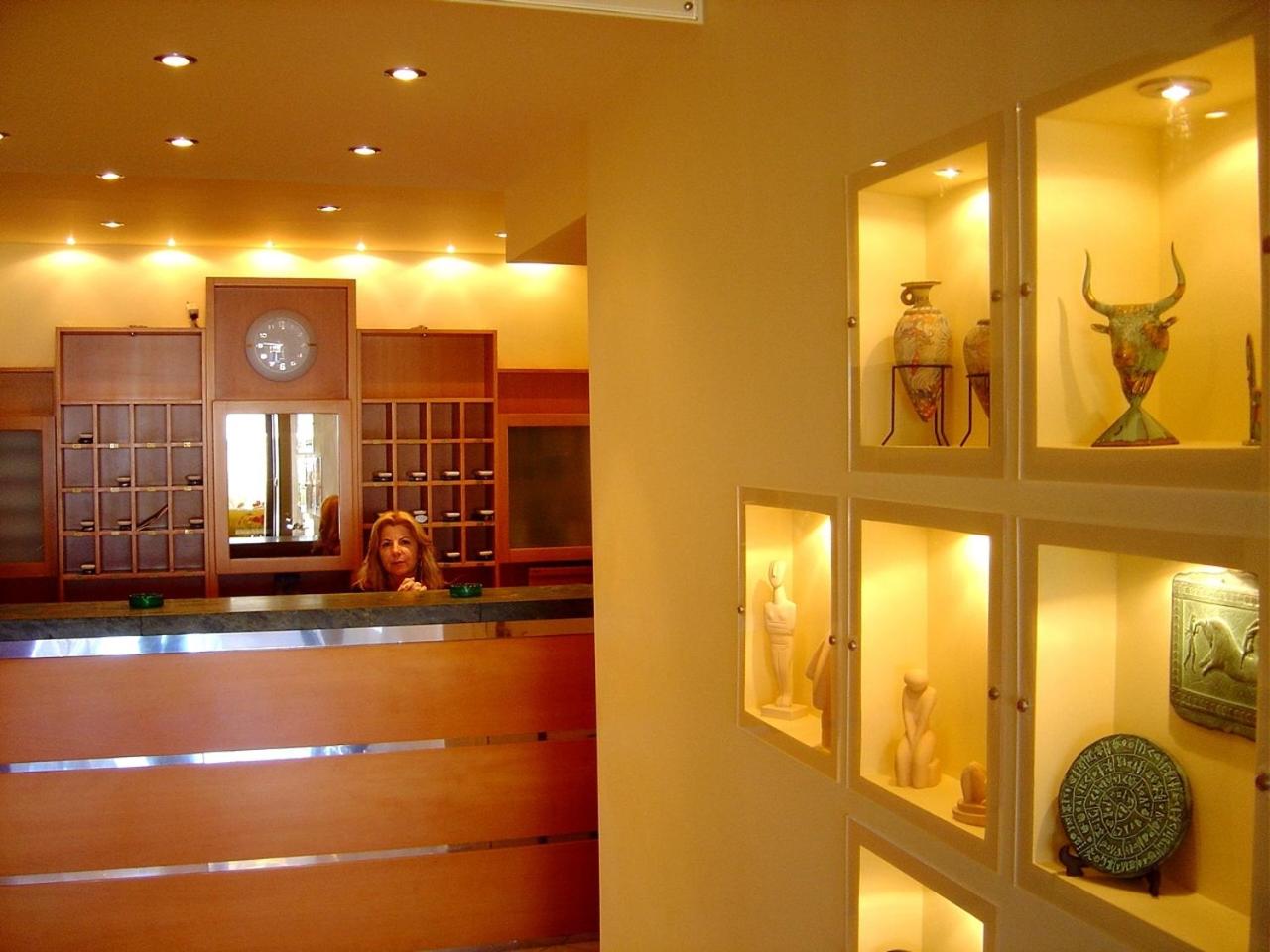 Elysee Hotel 3/48