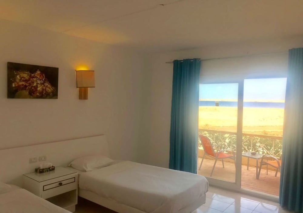 Sharm El Naga Resort and Diving Center 4/37