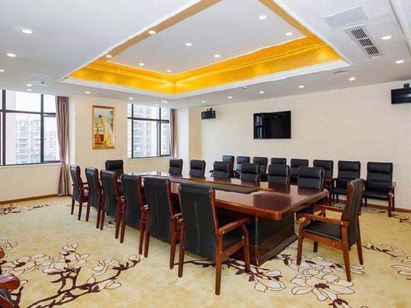 Vienna International Hotel (Wuhan Yangguang Yuhang) 22/28