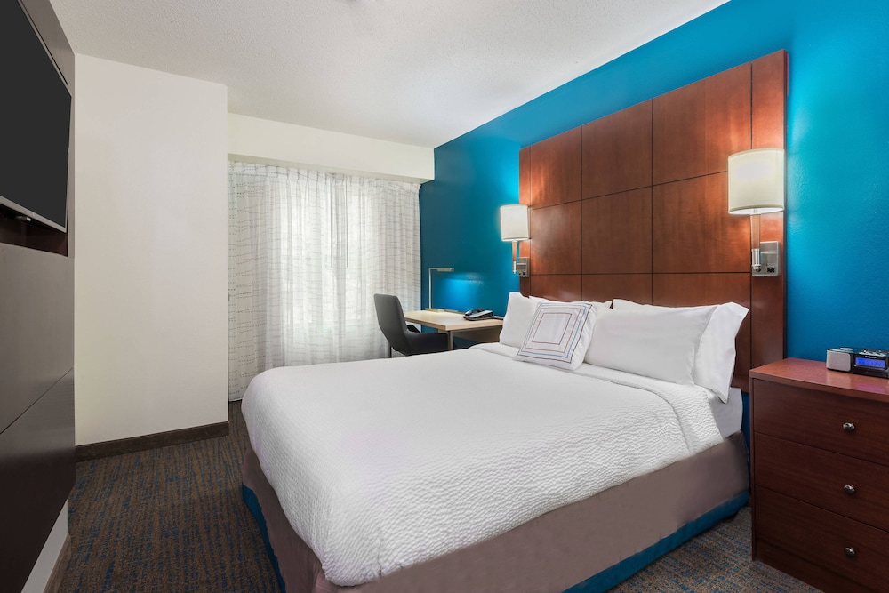 Residence Inn by Marriott Savannah Midtown 10/50