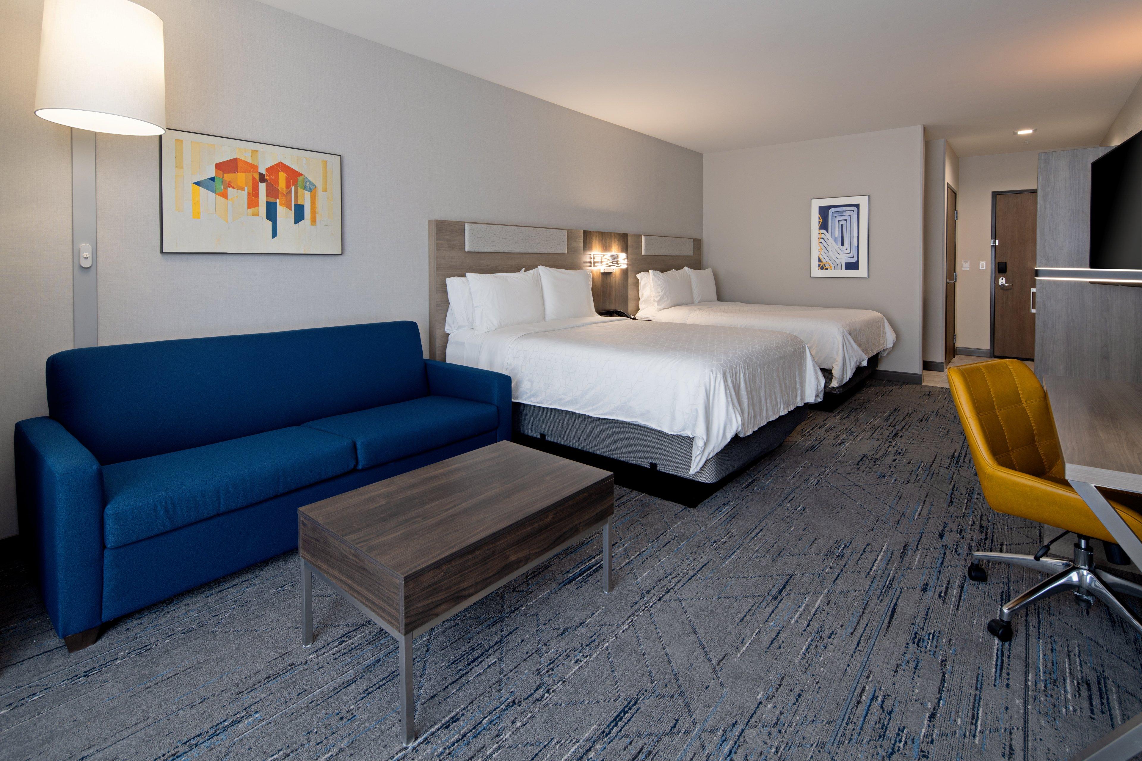Holiday Inn Express and Suites Valencia 16/50