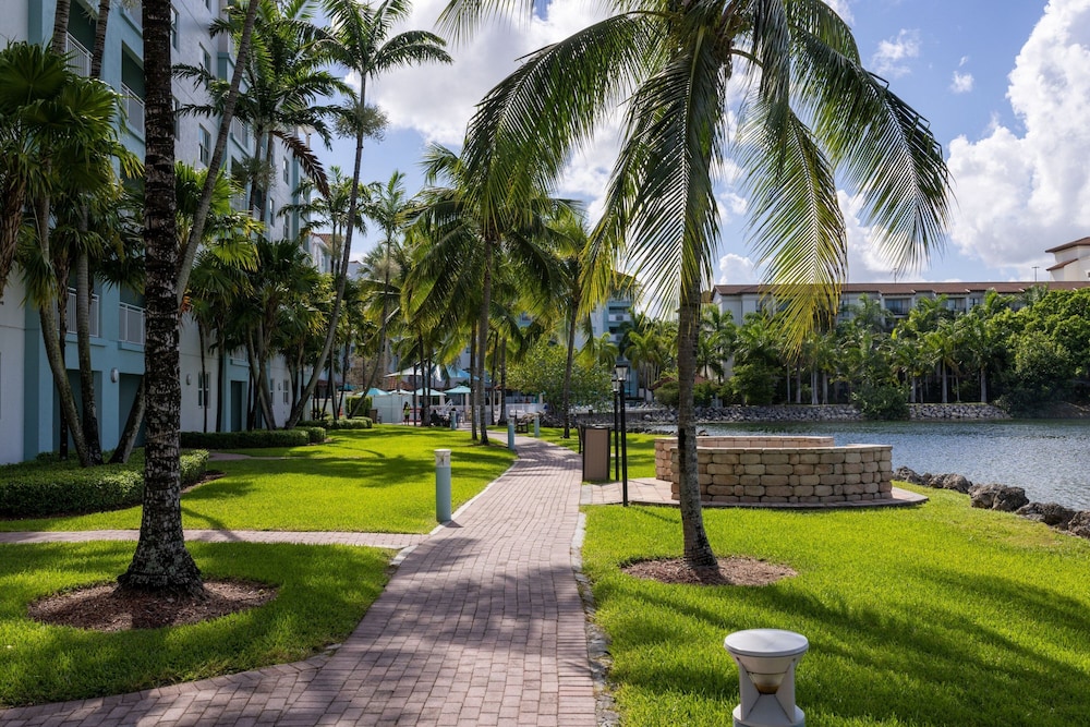 Marriott's Villas At Doral 33/42