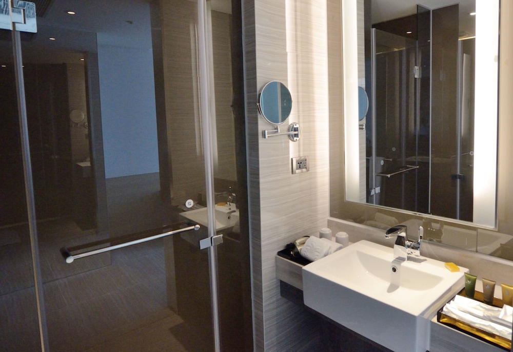 City Suites Kaohsiung Chenai 10/53