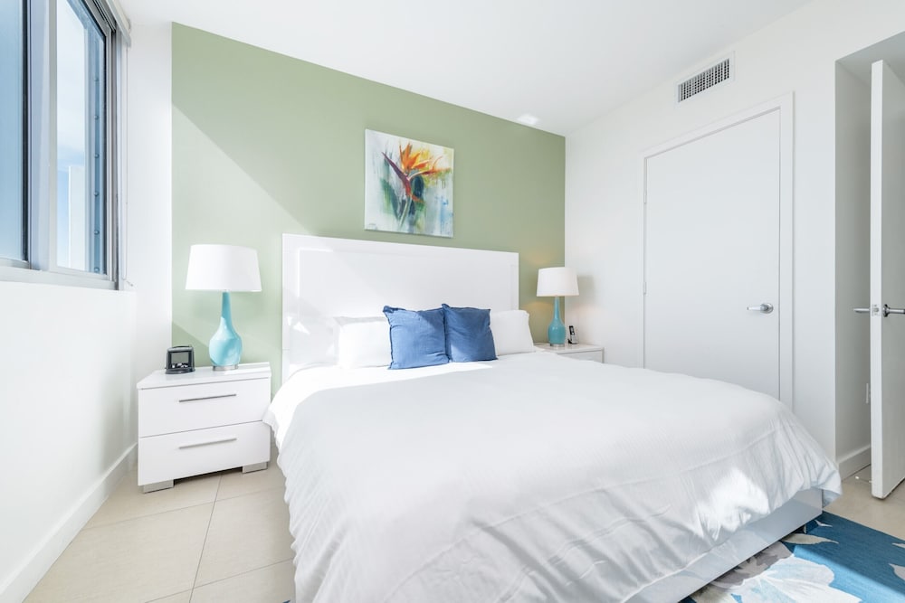 Churchill Suites Monte Carlo Miami Beach 22/76