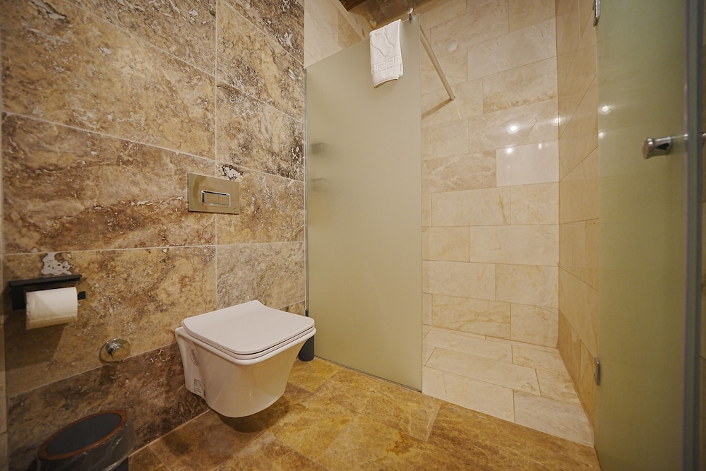 Kayra cave suites 49/50