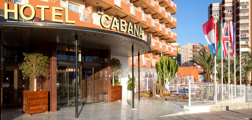 Cabana Hotel 24/27