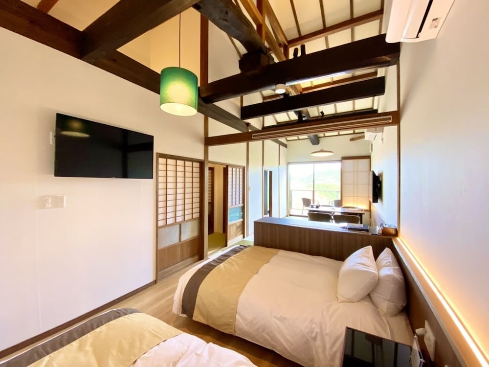 Yoshinoso Yukawaya 20/65