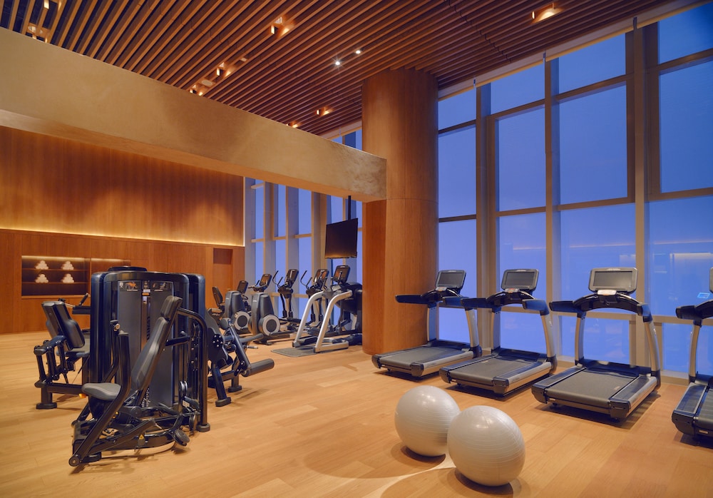 PARK HYATT GUANGZHOU 39/71