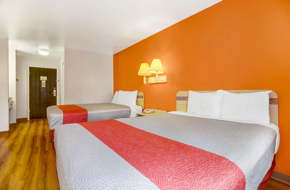 Motel6 Espanola, NM 22/48