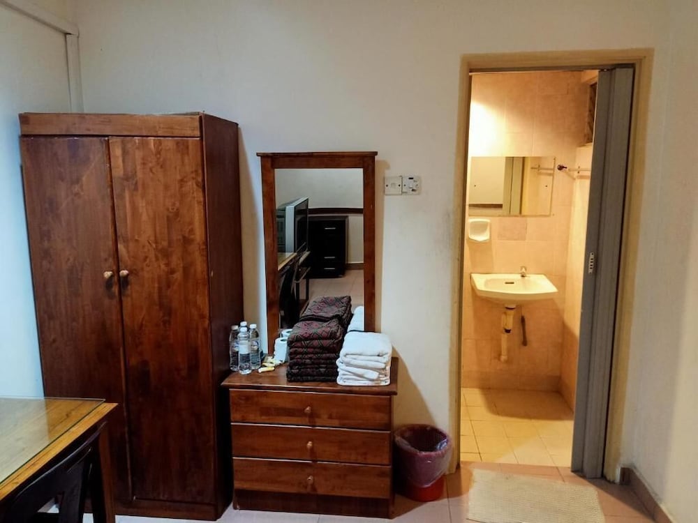 Hotel O Prai Jaya 38/50