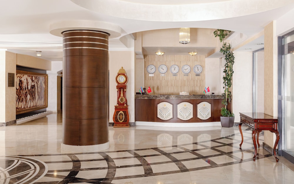 Chinar Hotel & Spa 6/50