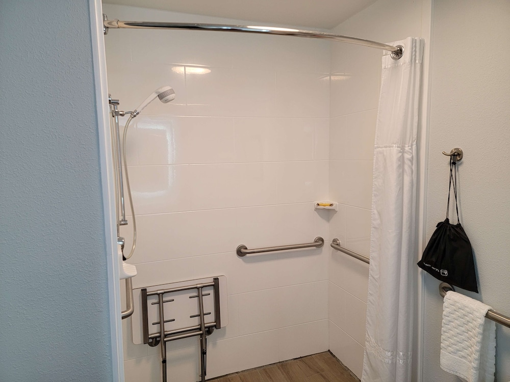 Best Western Plus Lexington Inn 16/41