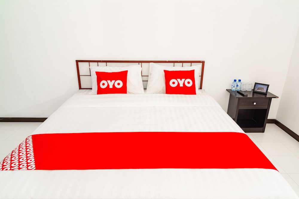 OYO 533 Runya Poolvilla 35/50