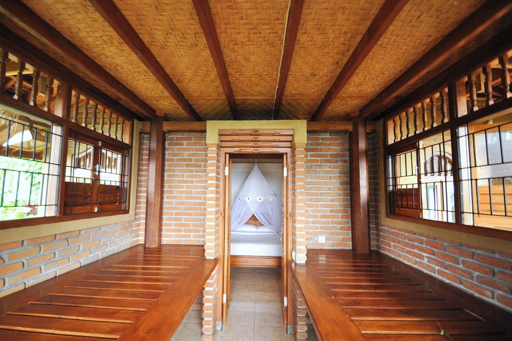 Puri Lumbung 34/75