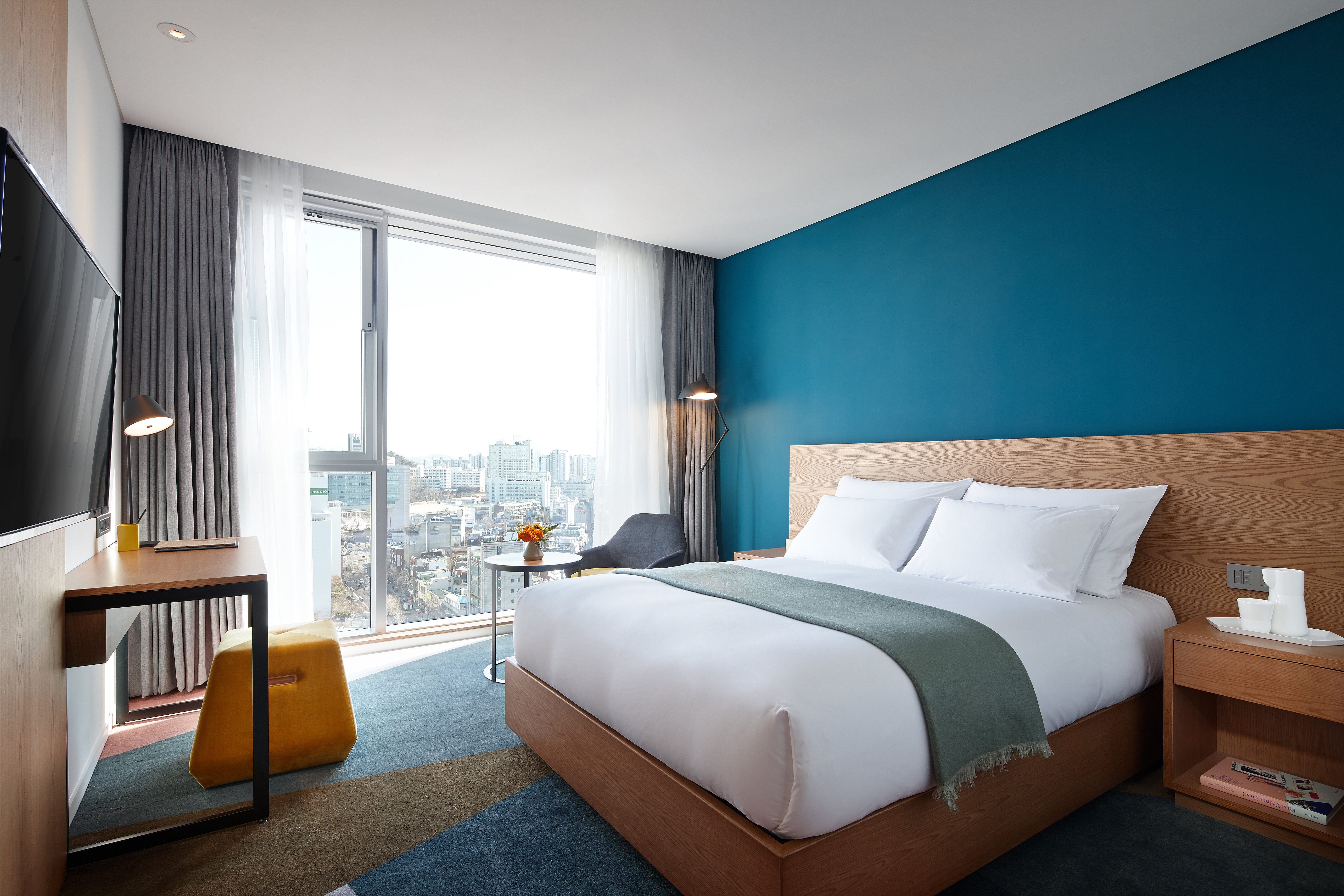 SUPERIOR, DOUBLE BED