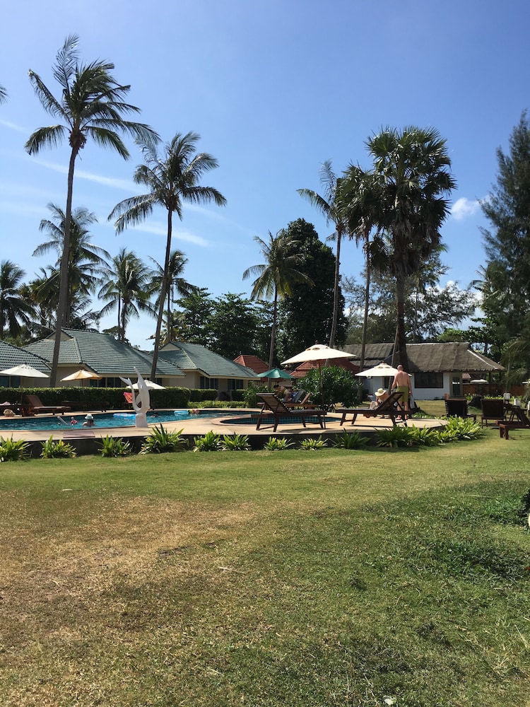 Good Days Lanta Chalet Resort 43/62