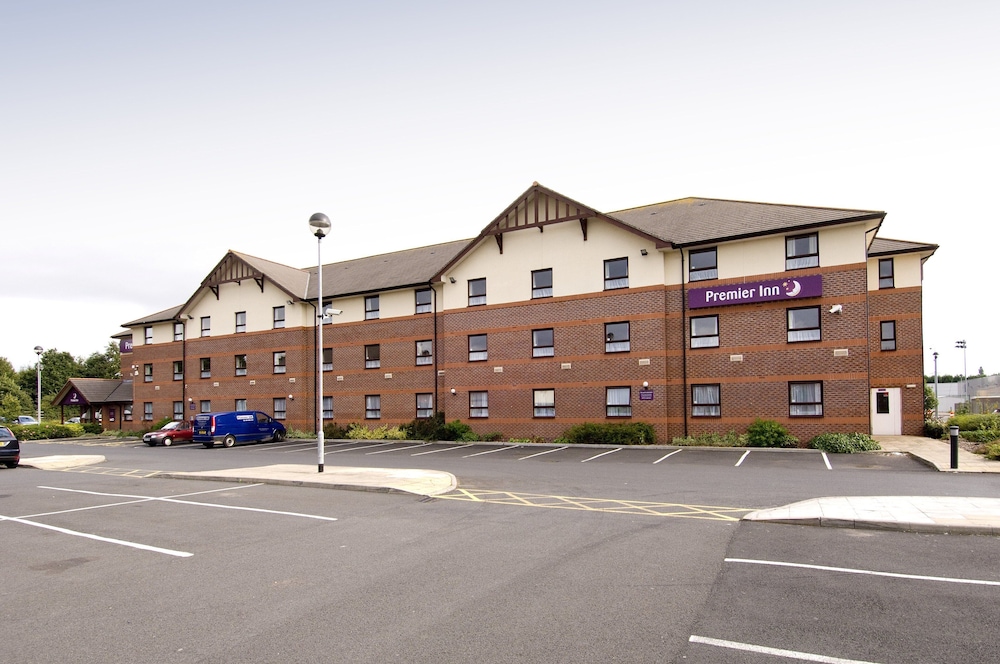 Premier Inn Bromsgrove Central 24/28