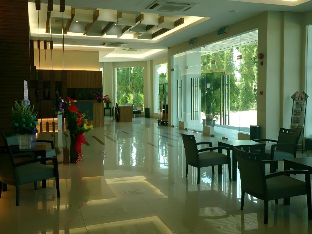 Amanson Signature Hotel 41/51