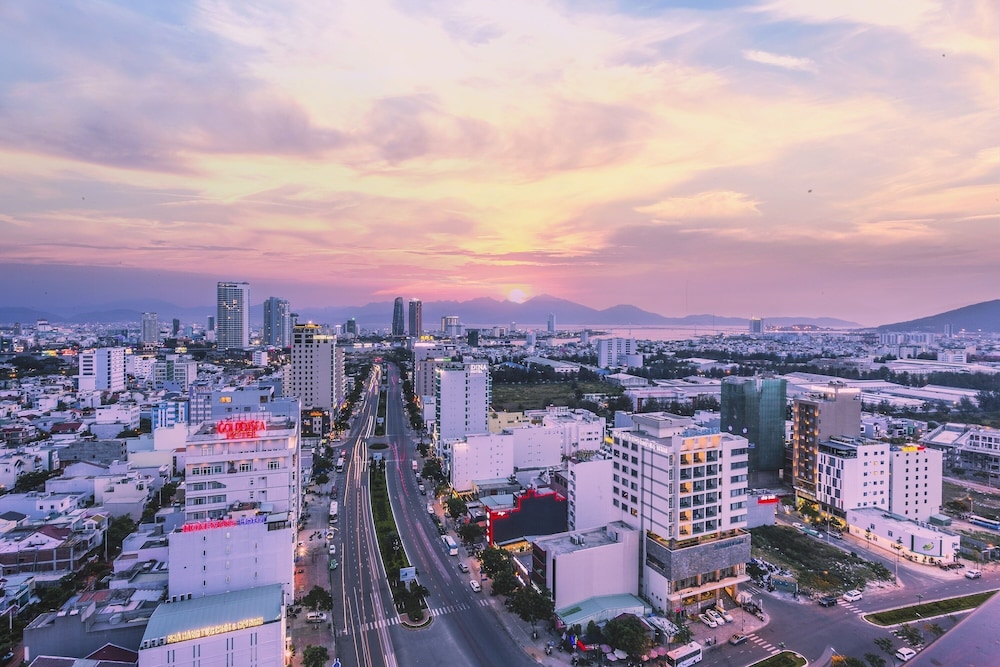 Nhu Minh Plaza Danang 63/68