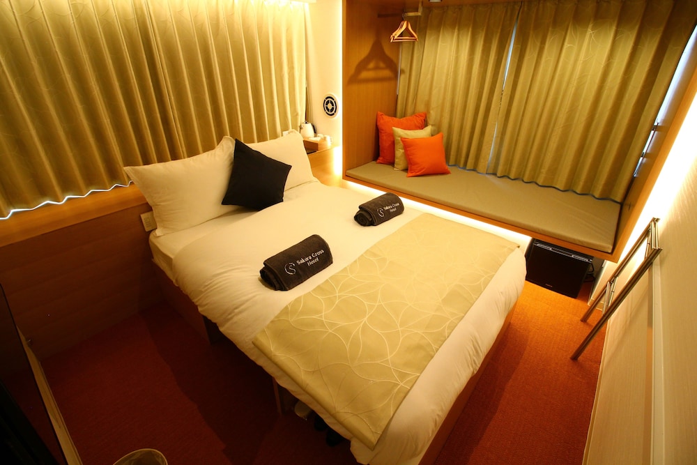 Sakura Cross Hotel Ueno Okachimachi 18/40