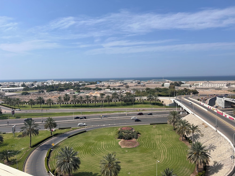 Golden Tulip Muscat 40/50