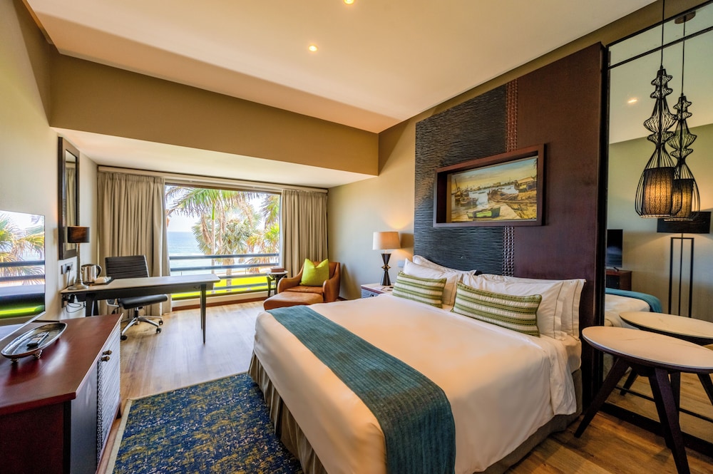 DELUXE, SEA VIEW