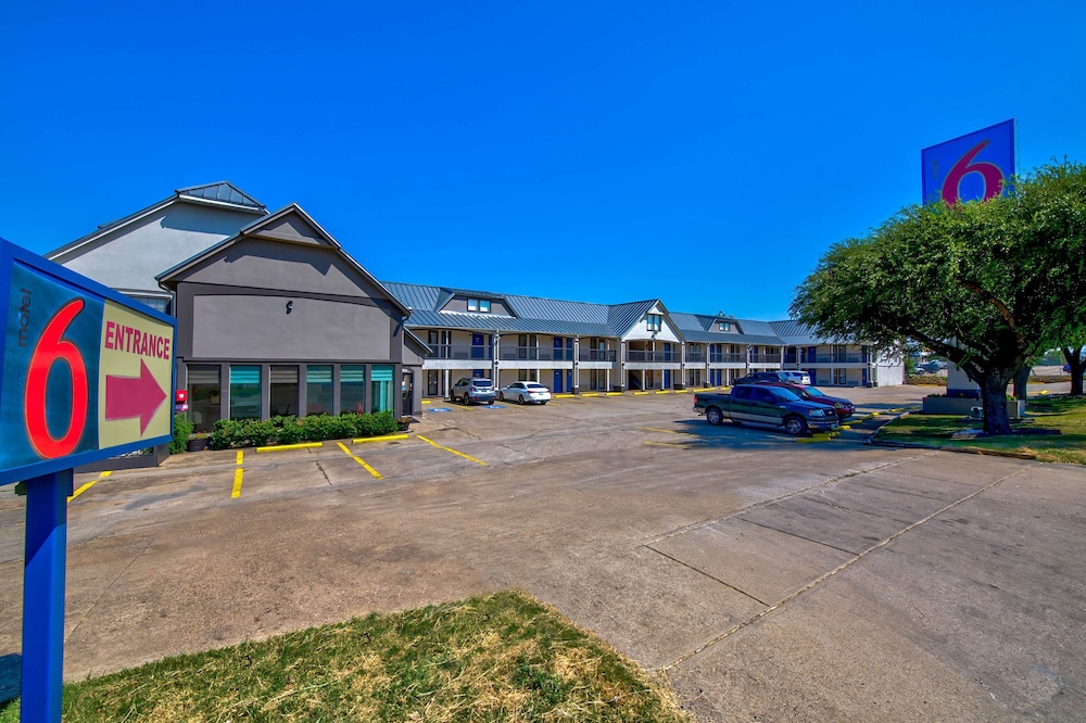 Motel6 Fort Worth, TX - White Settlement 39/41