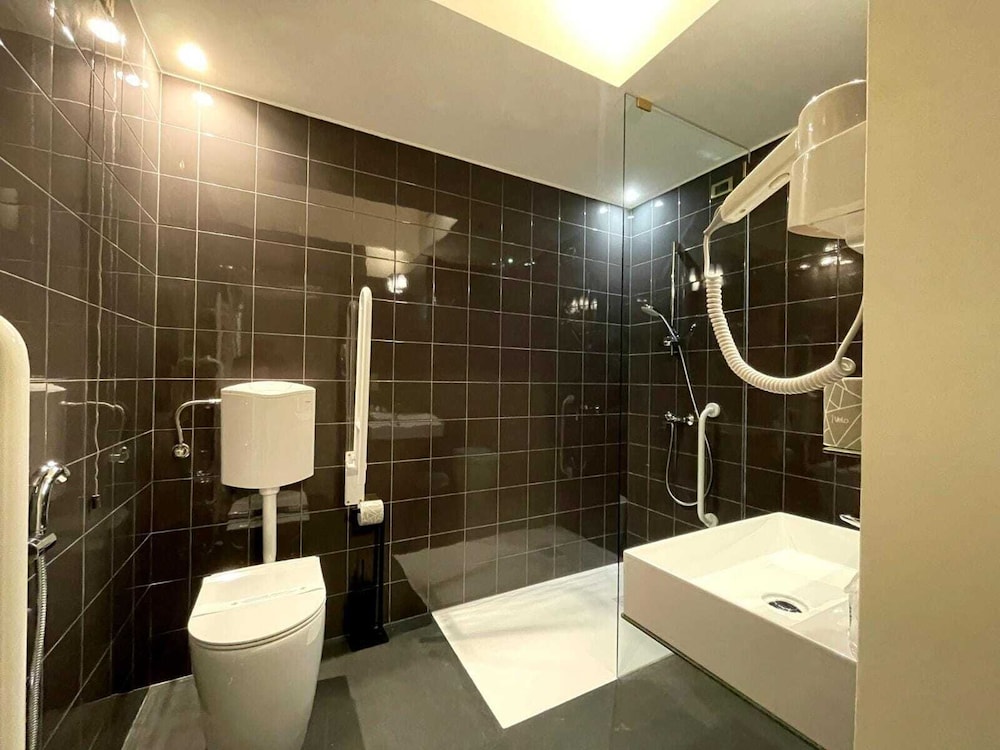 Villa Raffaello Park Hotel 57/60