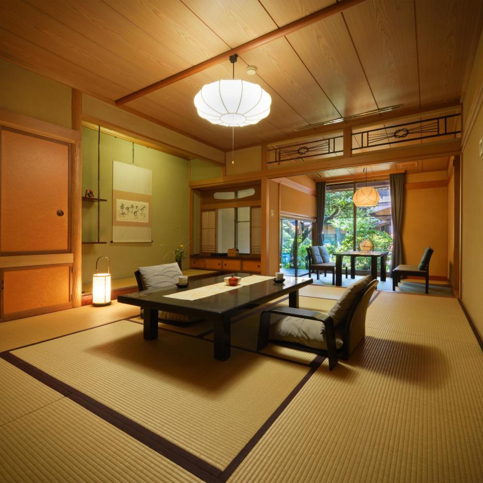 Special, Tatami, Annex