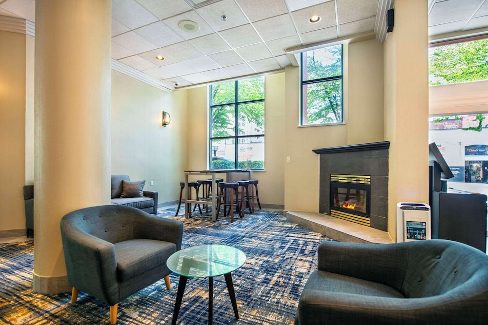 Grand Park Hotel & Suites Downtown Vancouver, Ascend Hotel Collection 45/63