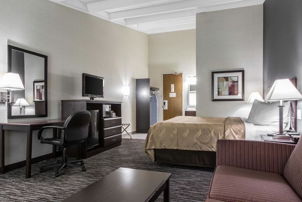 Quality Inn and Suites Danbury Near University 29/44