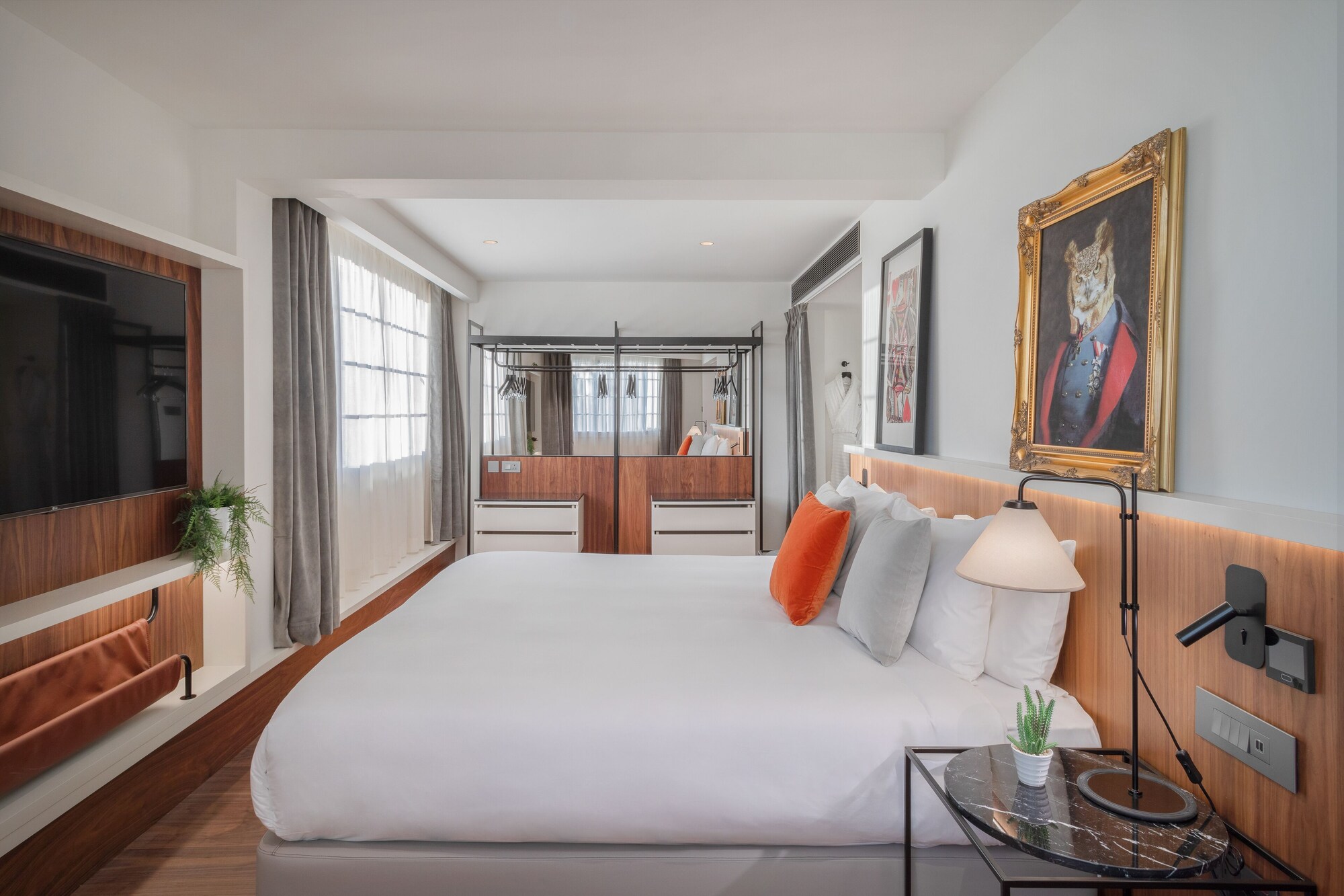 Regent, Suite, King Bed, Sofa, Executive Lounge Access، The Level At The Melia White House 2/4