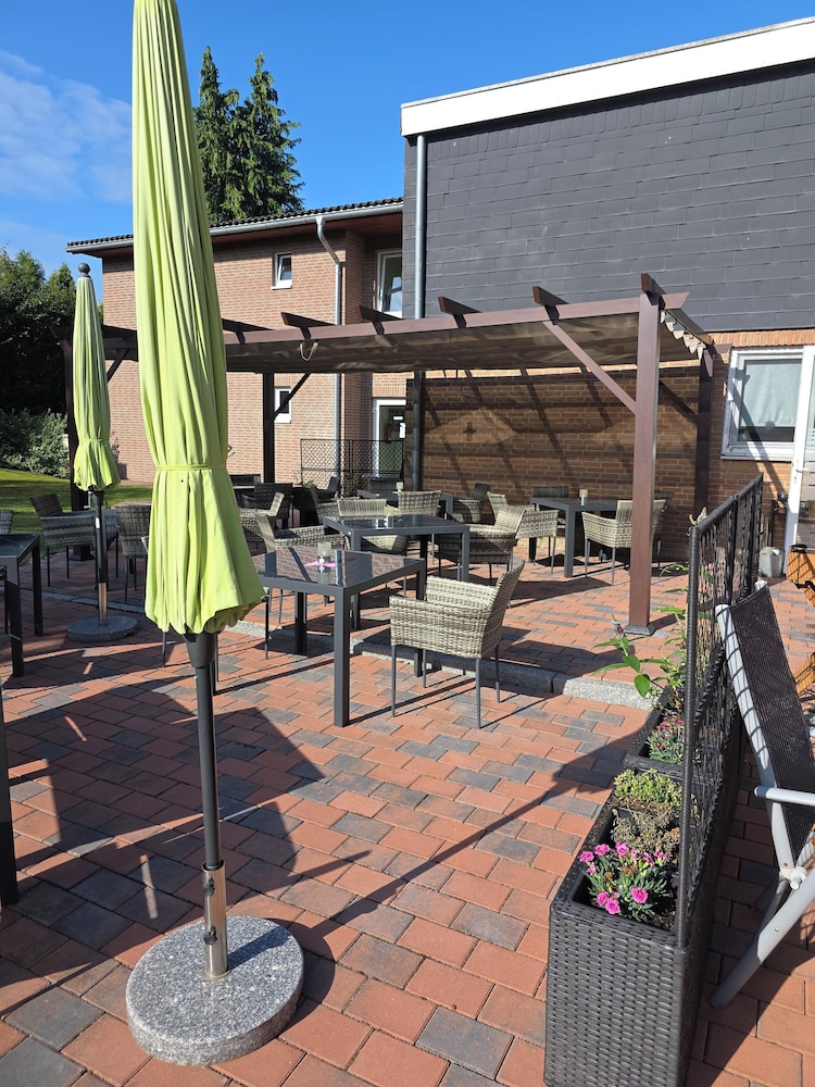 Lieth Hotel Grünreich 32/50